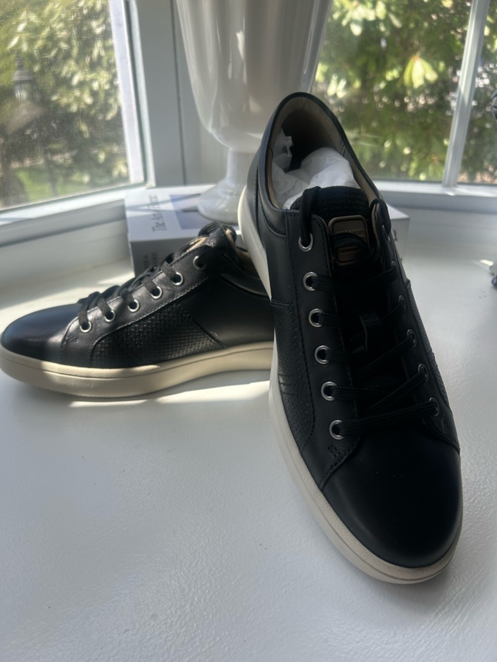 Men's Rockport CL Colle Tie Black Leather Sneakers with White Sole - Picture 2 of 3